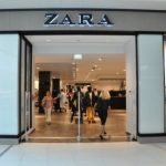 Witryna z wejściem do sklepu zara w galerii echo w kielcach